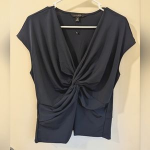 Banana Republic crepe twist top
